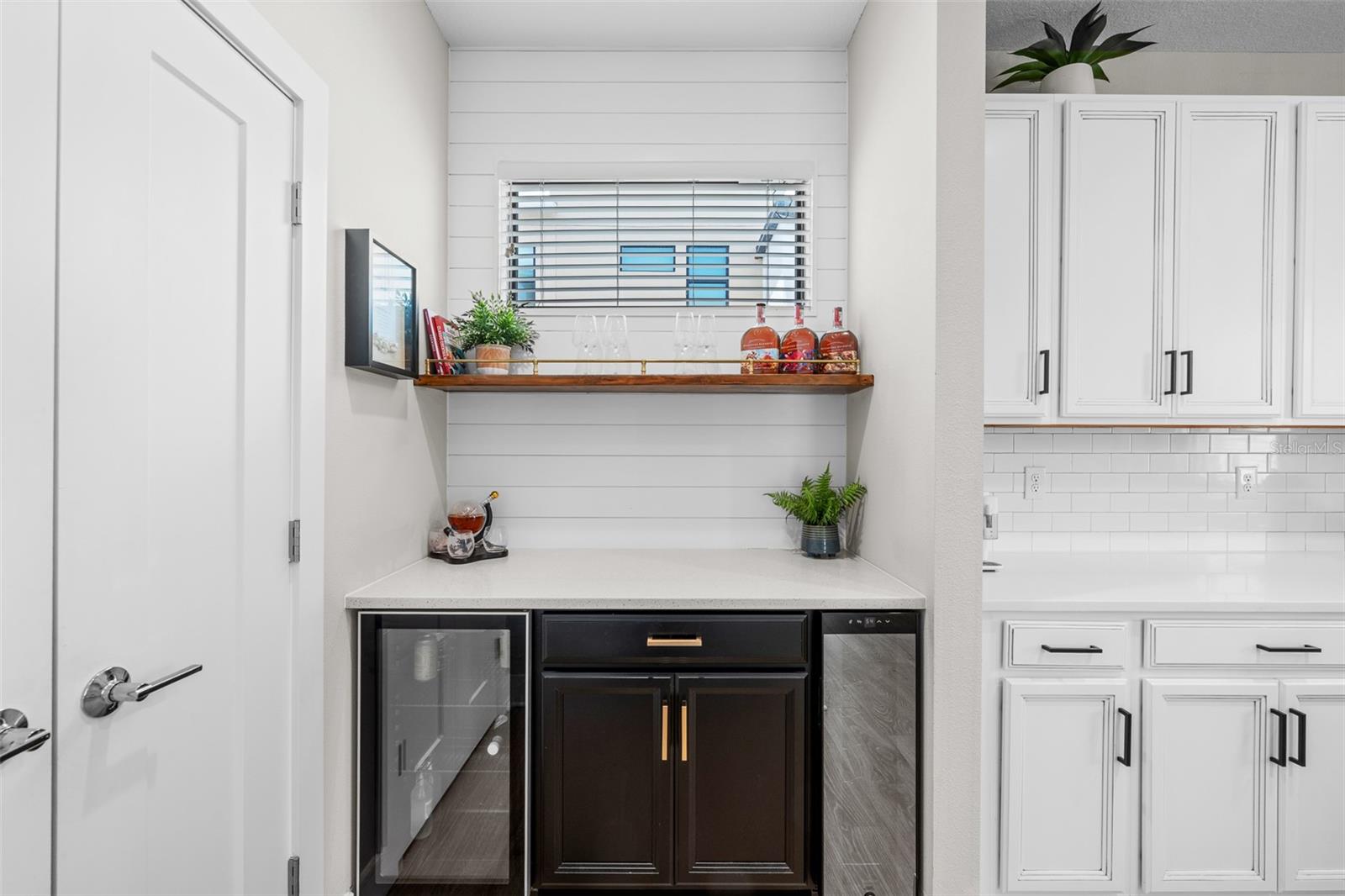 2522 12th, St Petersburg, FL 33713