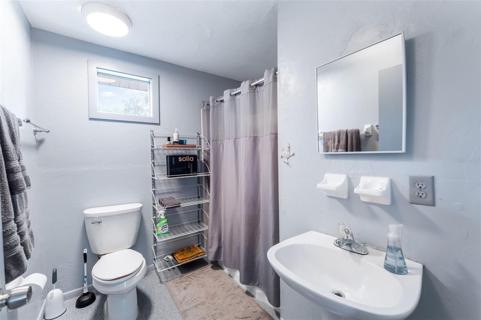 302 Park, Hastings, FL 32145