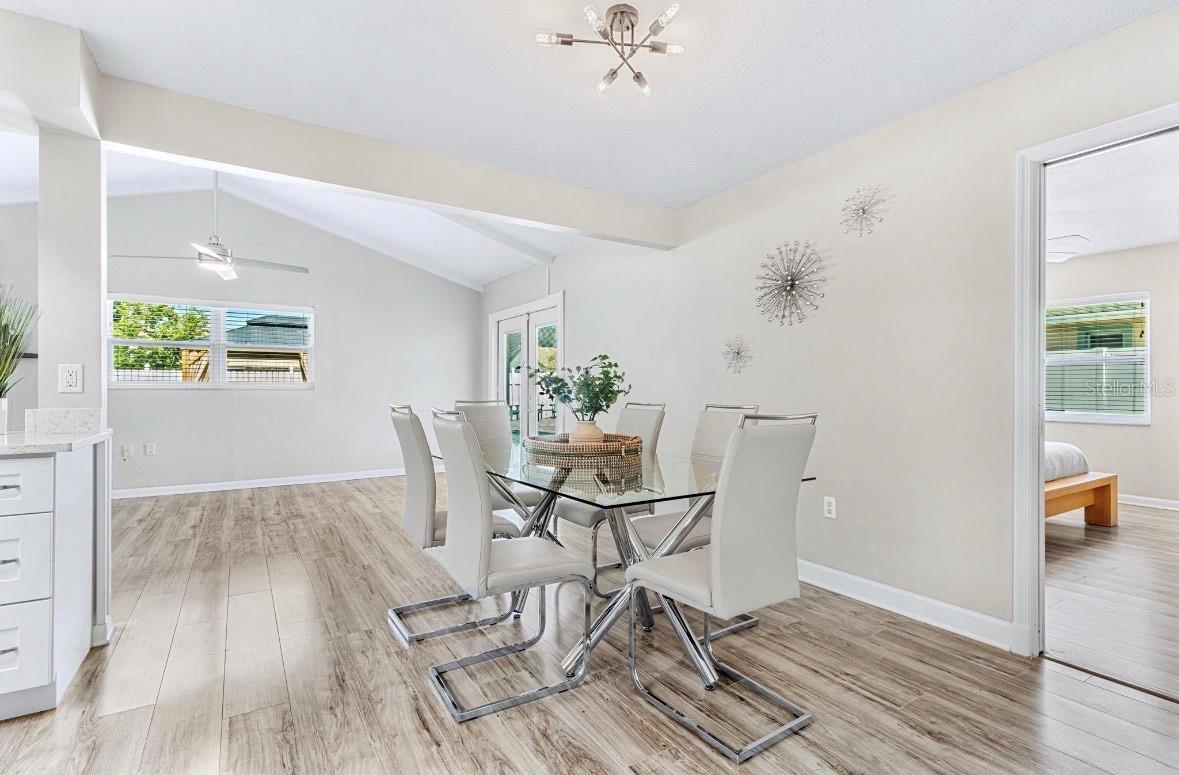 5127 Caesar, St Petersburg, FL 33712