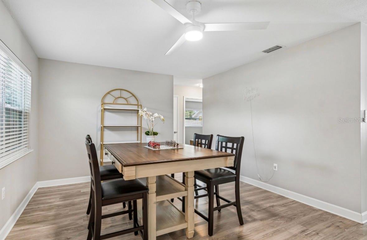 5127 Caesar, St Petersburg, FL 33712