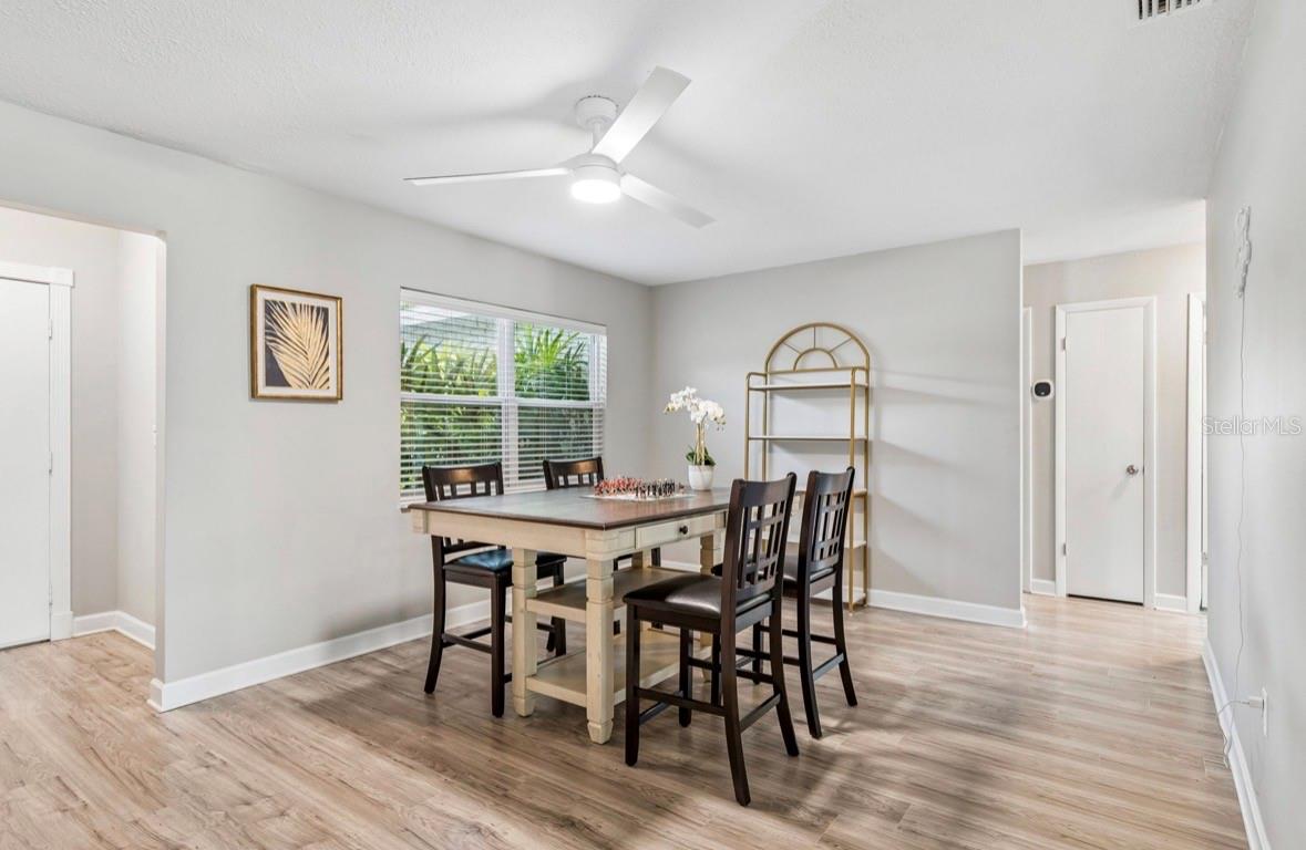 5127 Caesar, St Petersburg, FL 33712