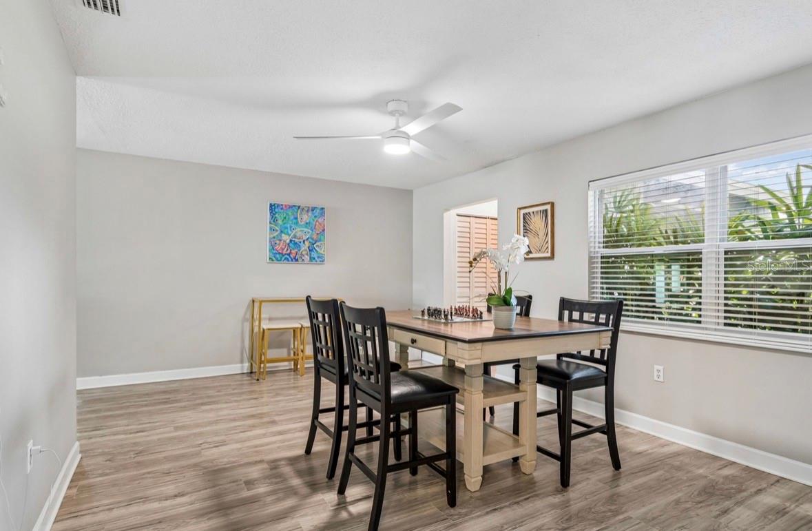 5127 Caesar, St Petersburg, FL 33712