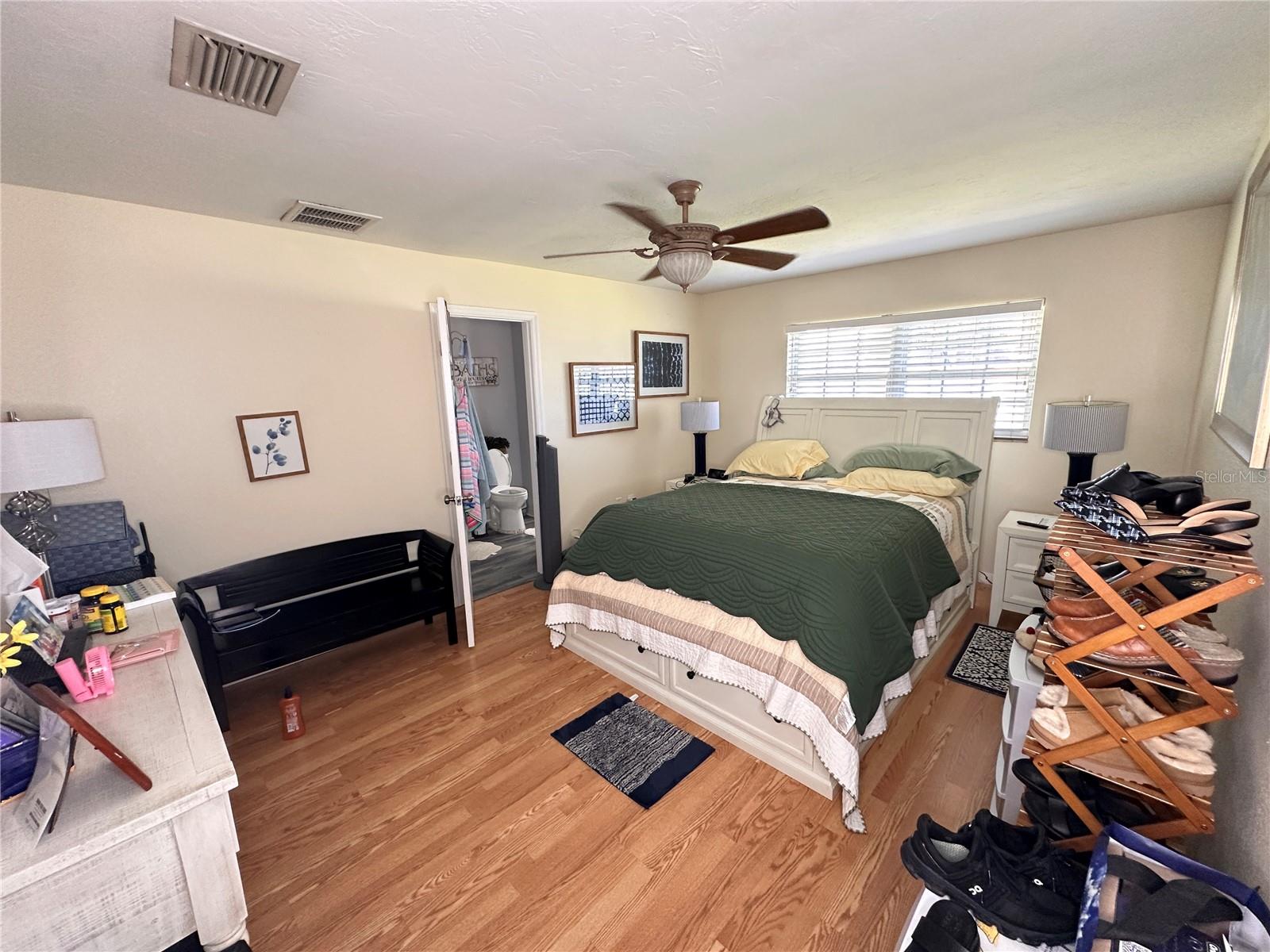 9470 Joel, Seminole, FL 33777