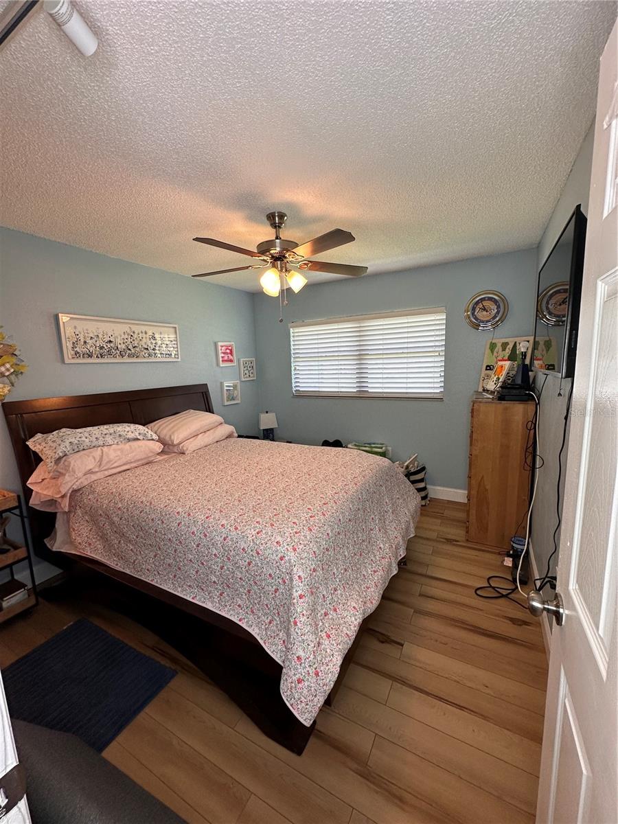 9470 Joel, Seminole, FL 33777