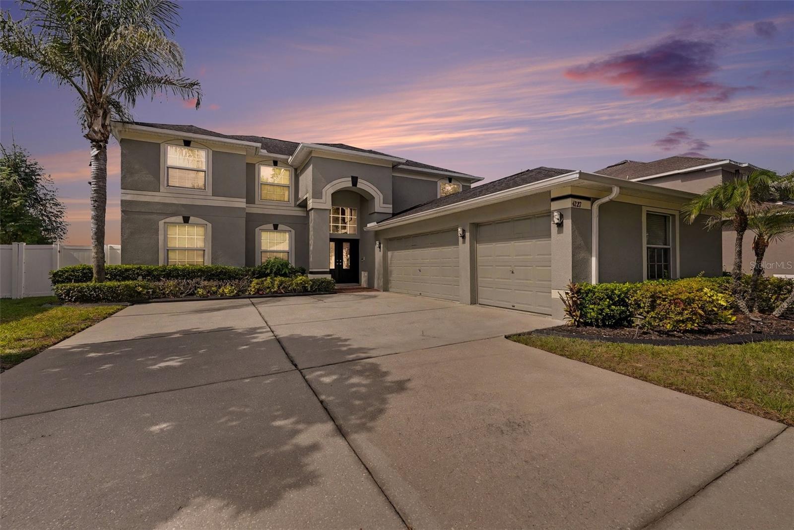 4227 Balington, Valrico, FL 33596