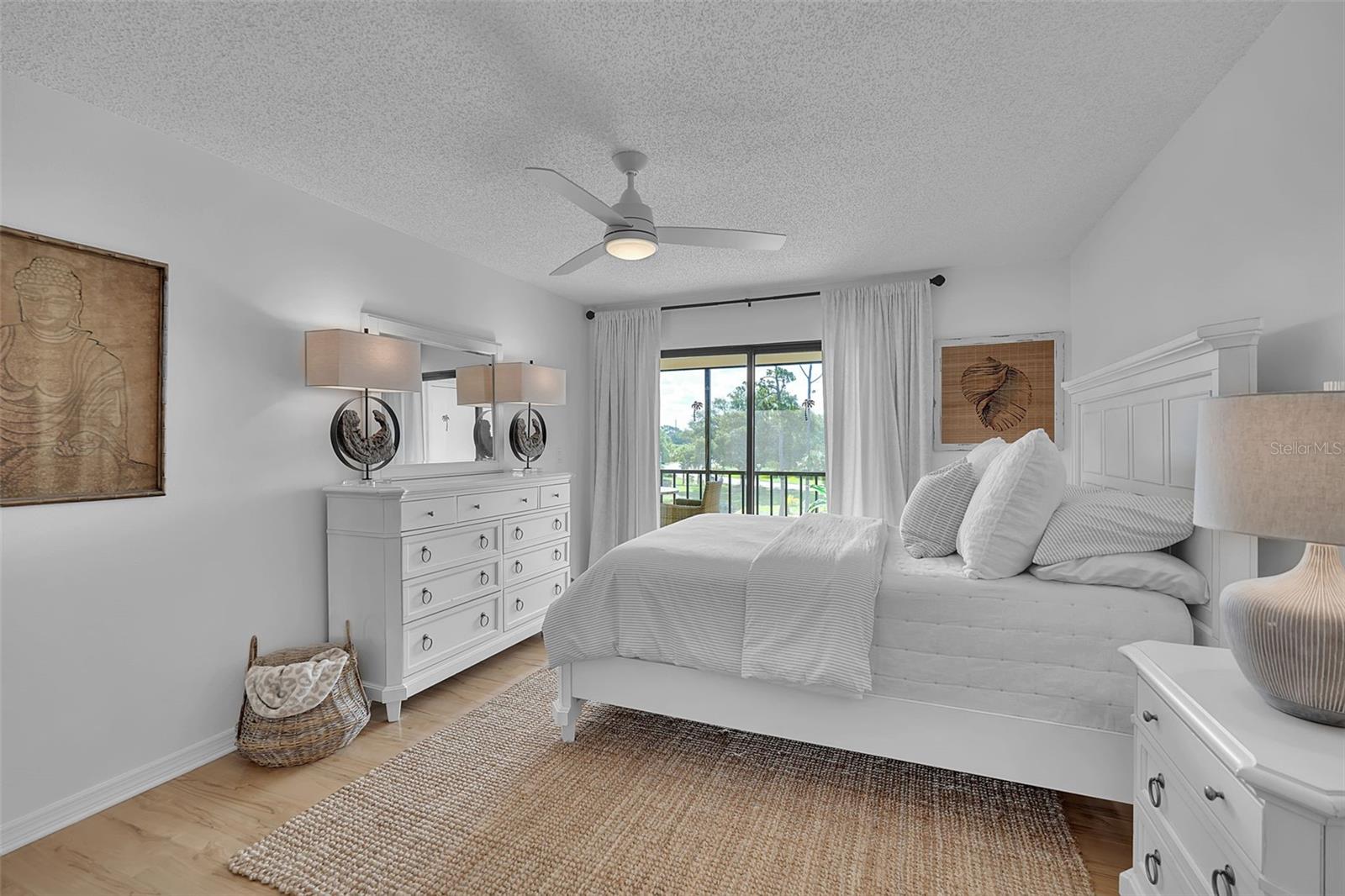 1142 Bird Bay Unit 301, Venice, FL 34285
