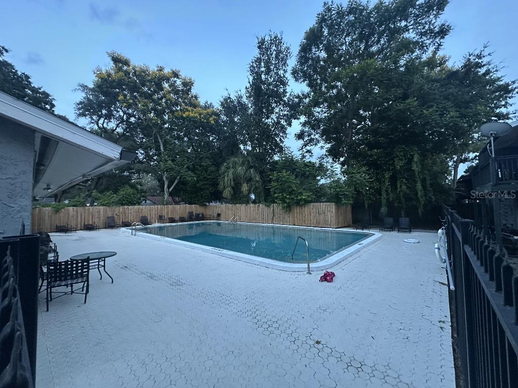 12406 Hibiscus Oak Unit 202, Tampa, FL 33612