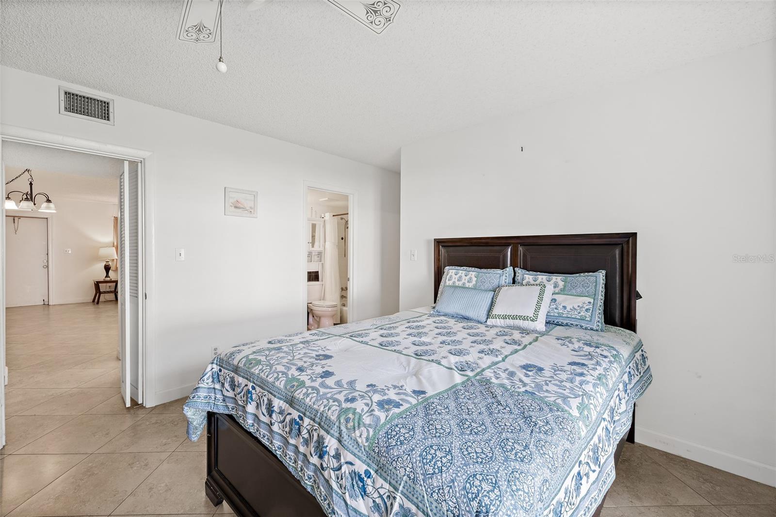 6500 Falcon Unit 19d, Cape Canaveral, FL 32920