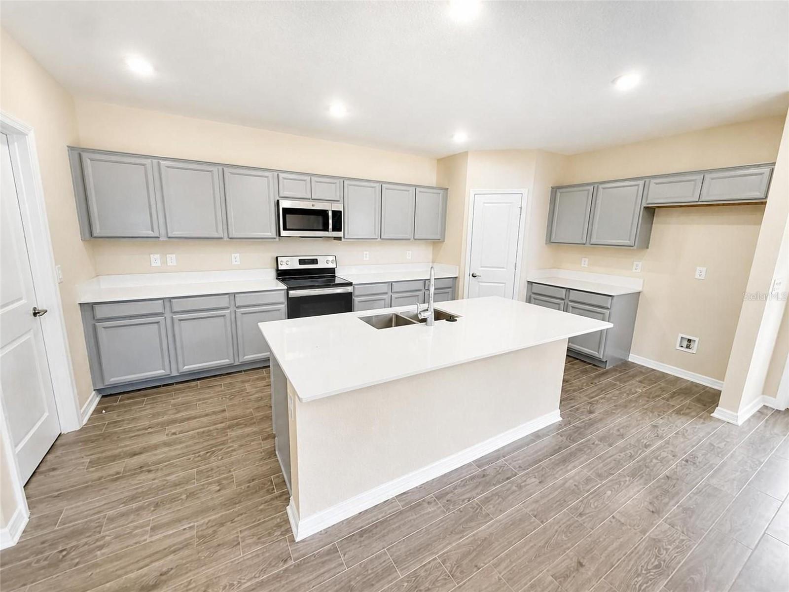 1181 Sand Trap, Daytona Beach, FL 32124