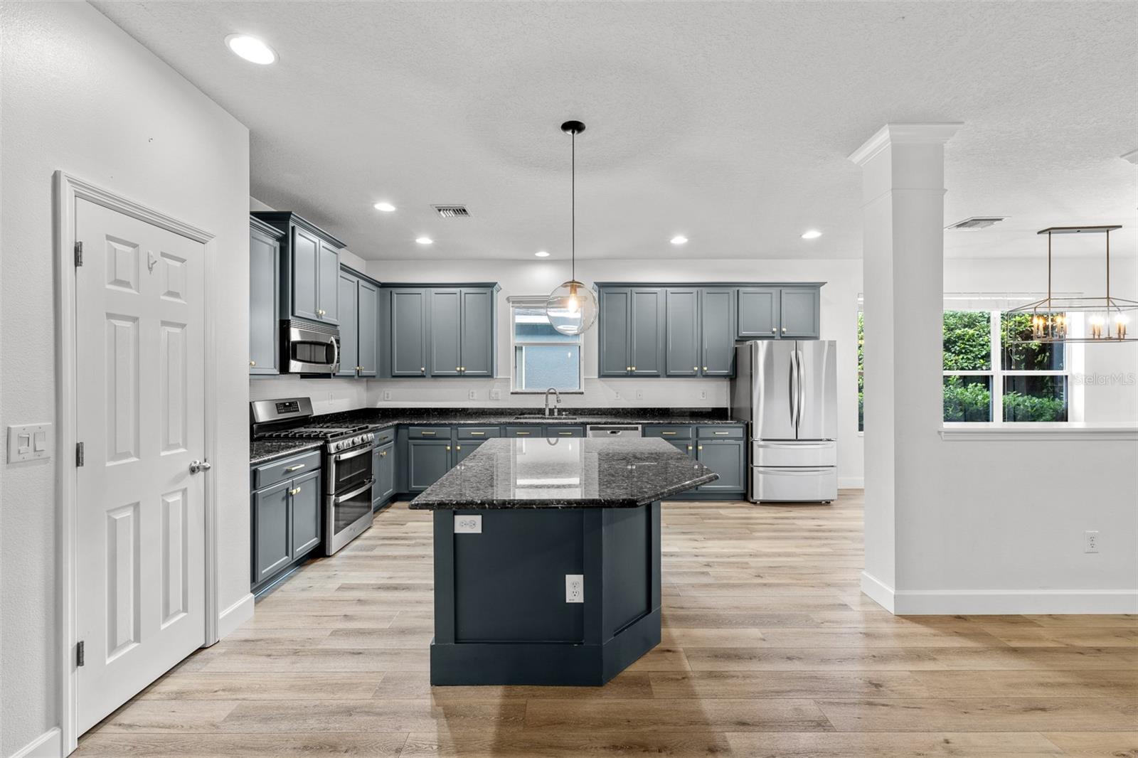 15814 Starling Water, Lithia, FL 33547