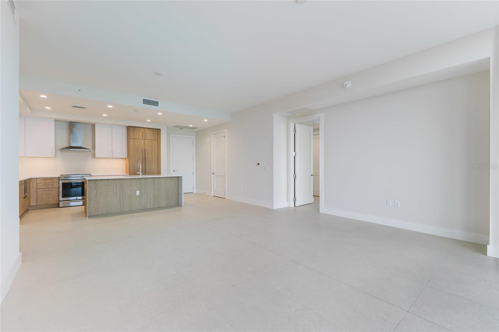 275 1st Unit 3908, St Petersburg, FL 33701