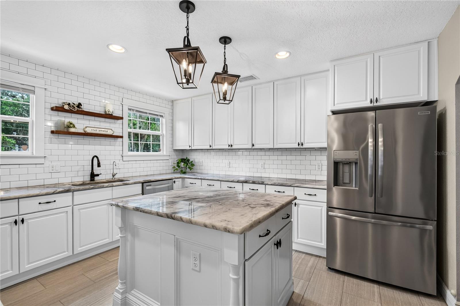 102 Clayton, Mount Dora, FL 32757