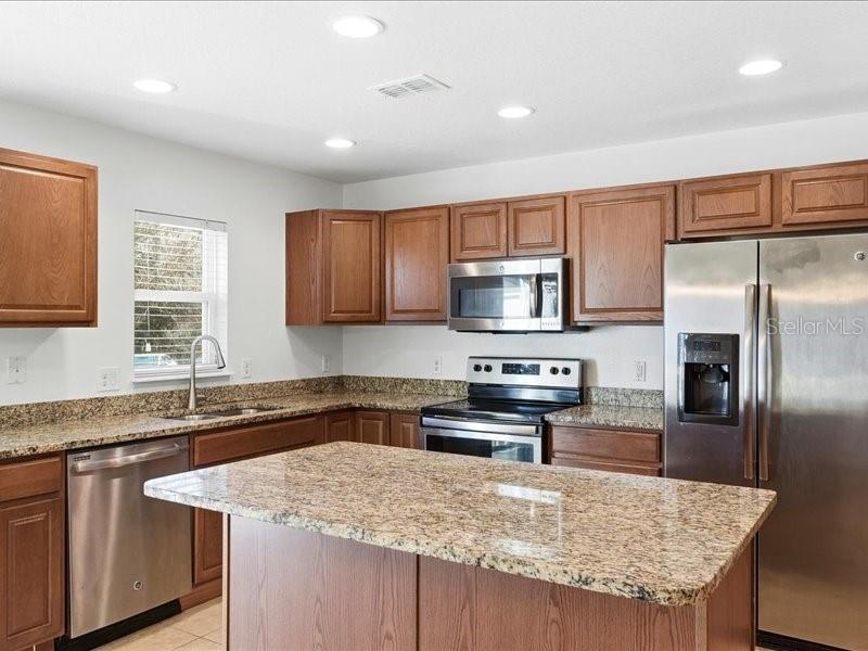 3740 Woodbury Hill, Lakeland, FL 33810