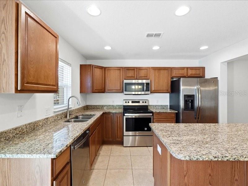 3740 Woodbury Hill, Lakeland, FL 33810