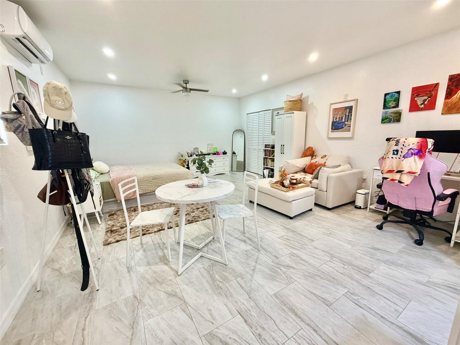 6004 Memorial, Tampa, FL 33615