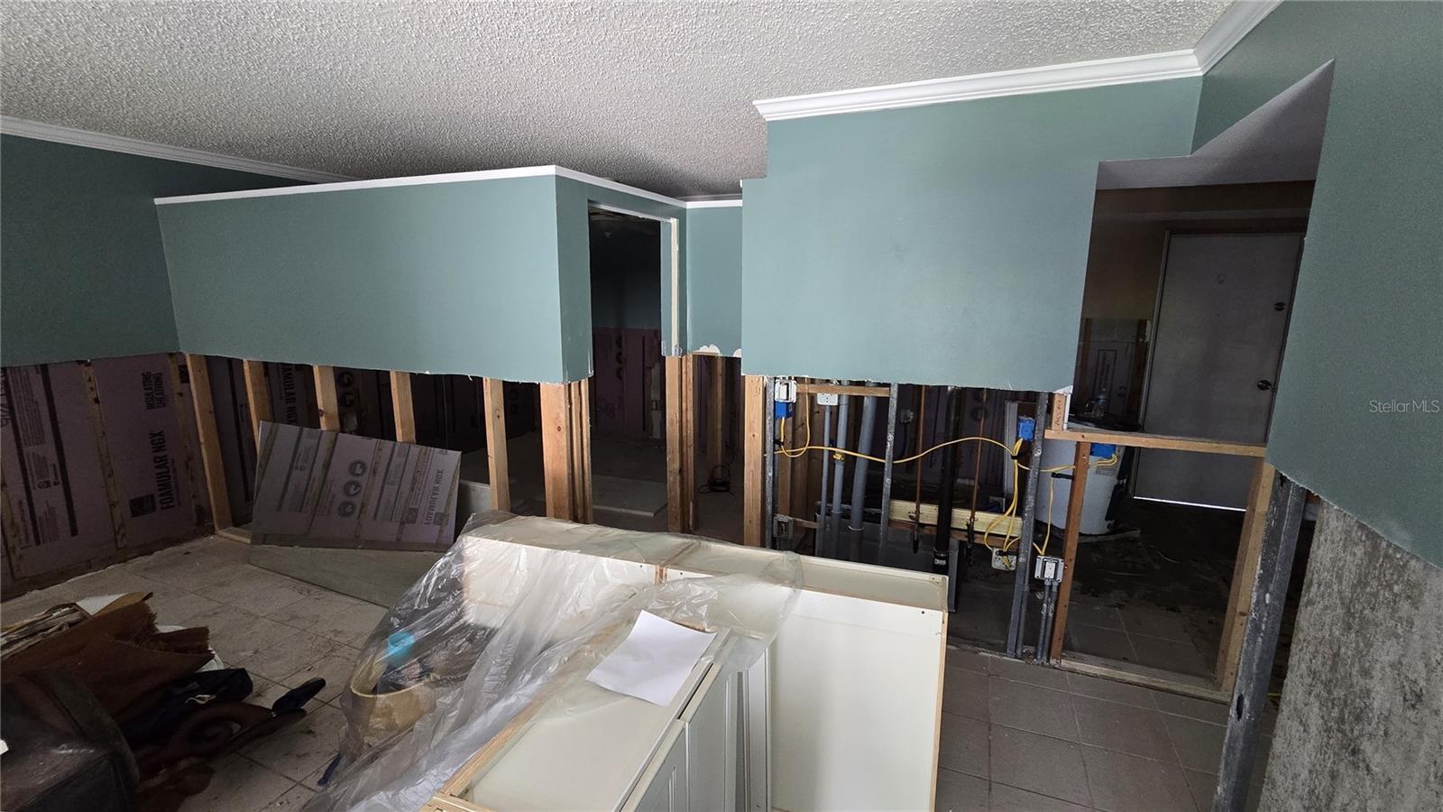 105 Island Unit 112, Clearwater Beach, FL 33767