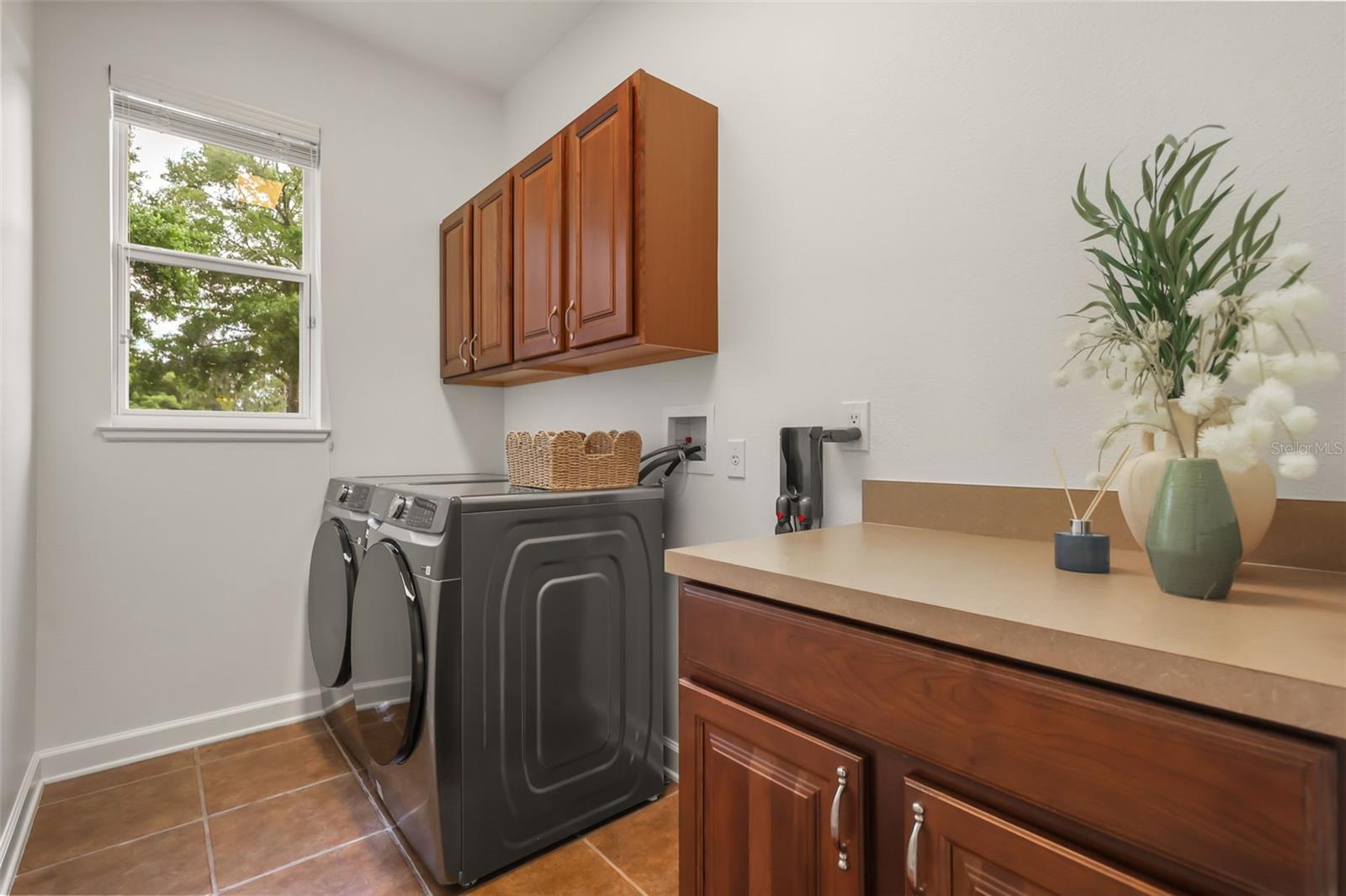 5674 Bassett, Sanford, FL 32771