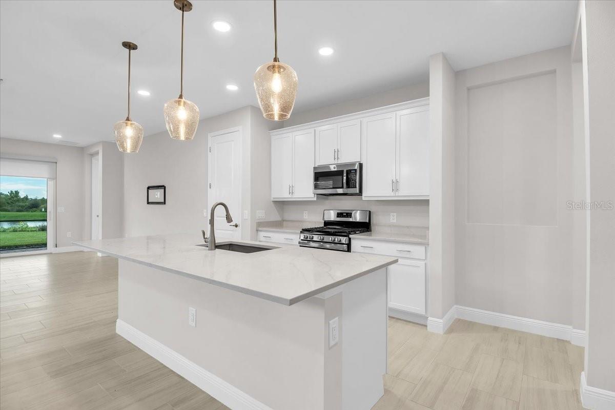 1099 Waterline, Sarasota, FL 34240