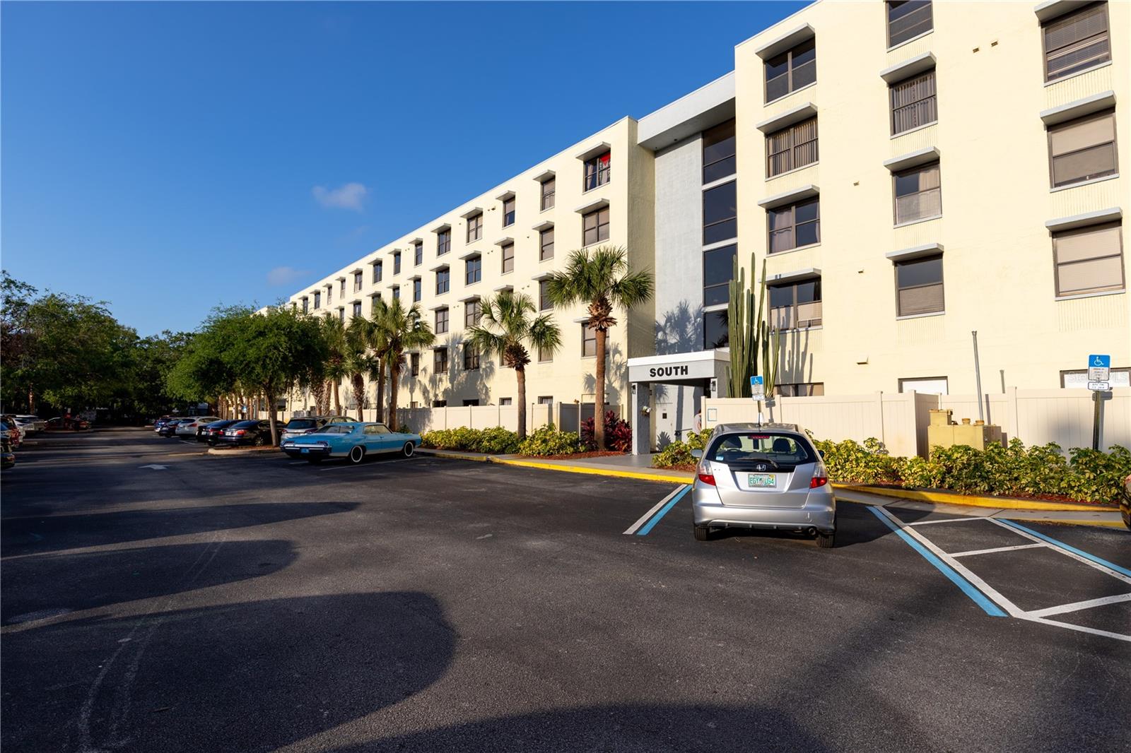 701 Madison Unit 502, Clearwater, FL 33756