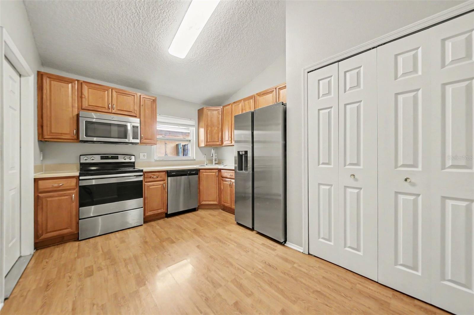 1077 Sugarberry, Oviedo, FL 32765