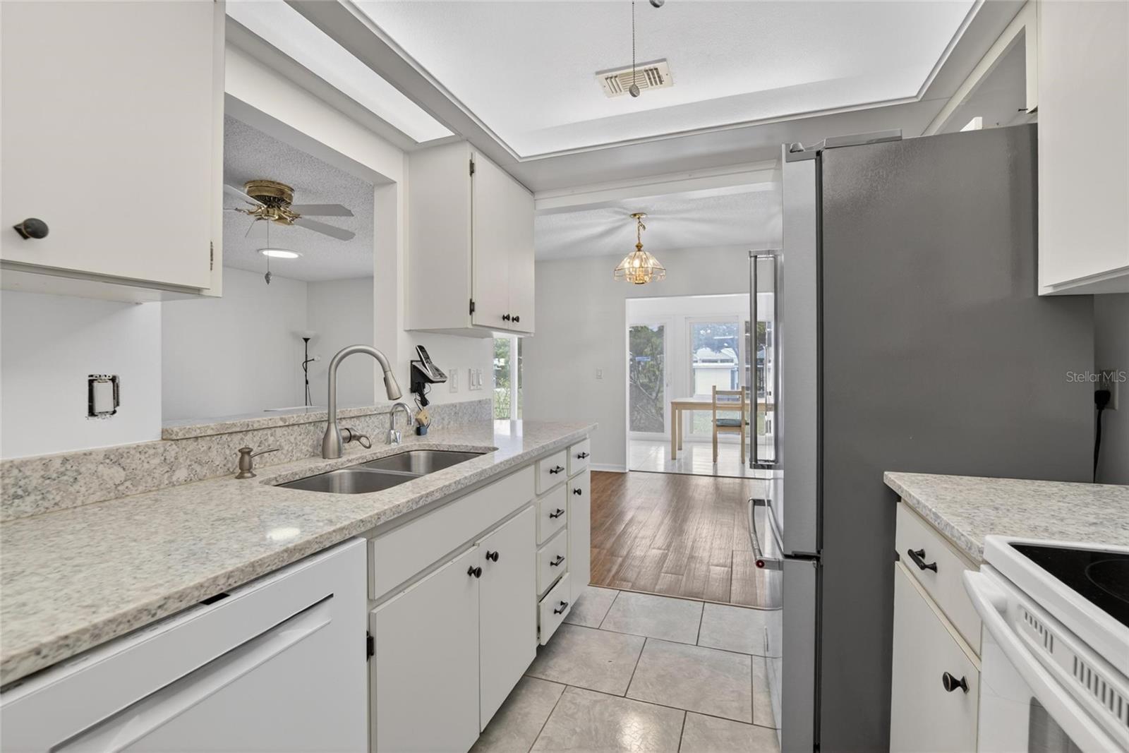 213 Glenellen, Sun City Center, FL 33573