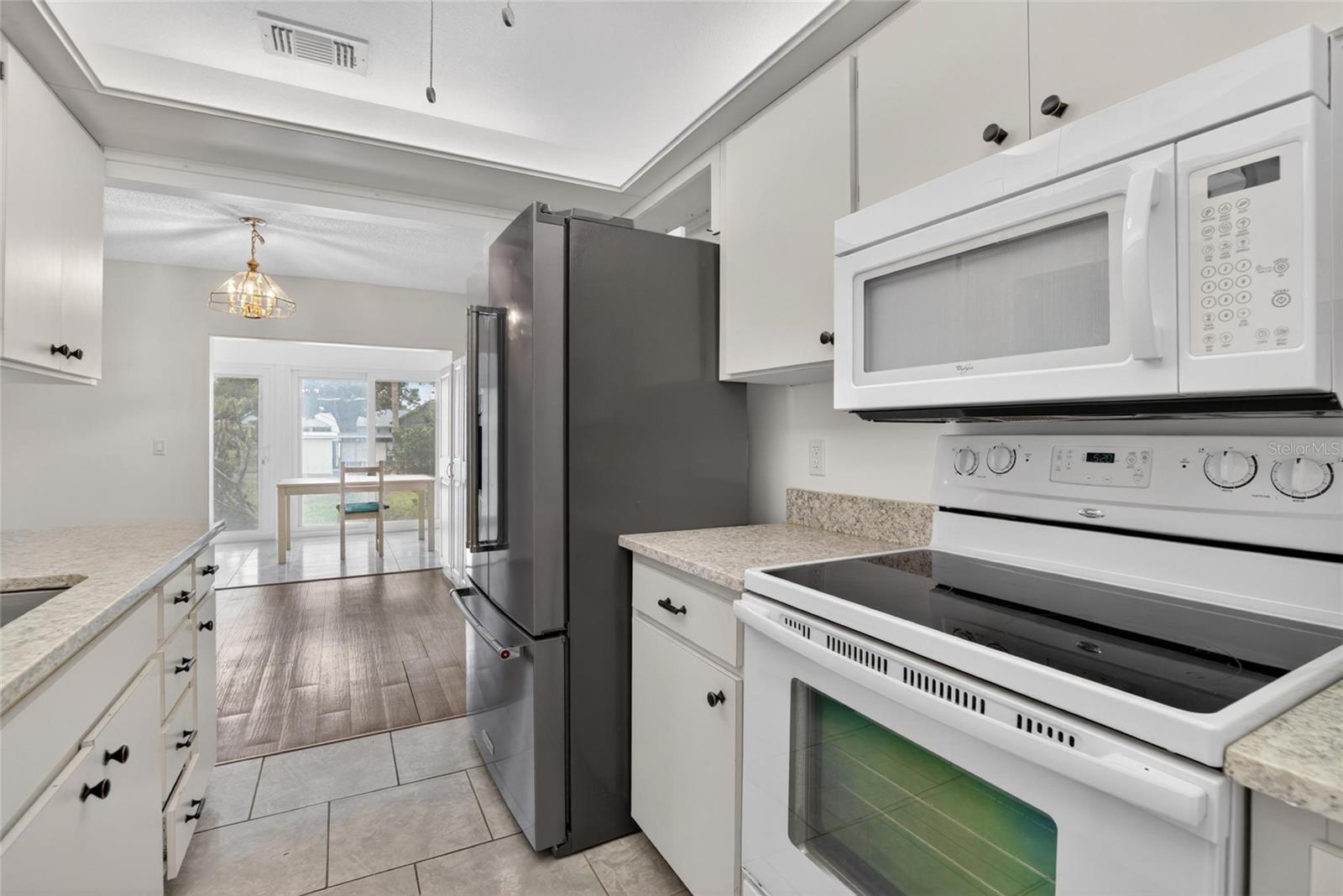 213 Glenellen, Sun City Center, FL 33573