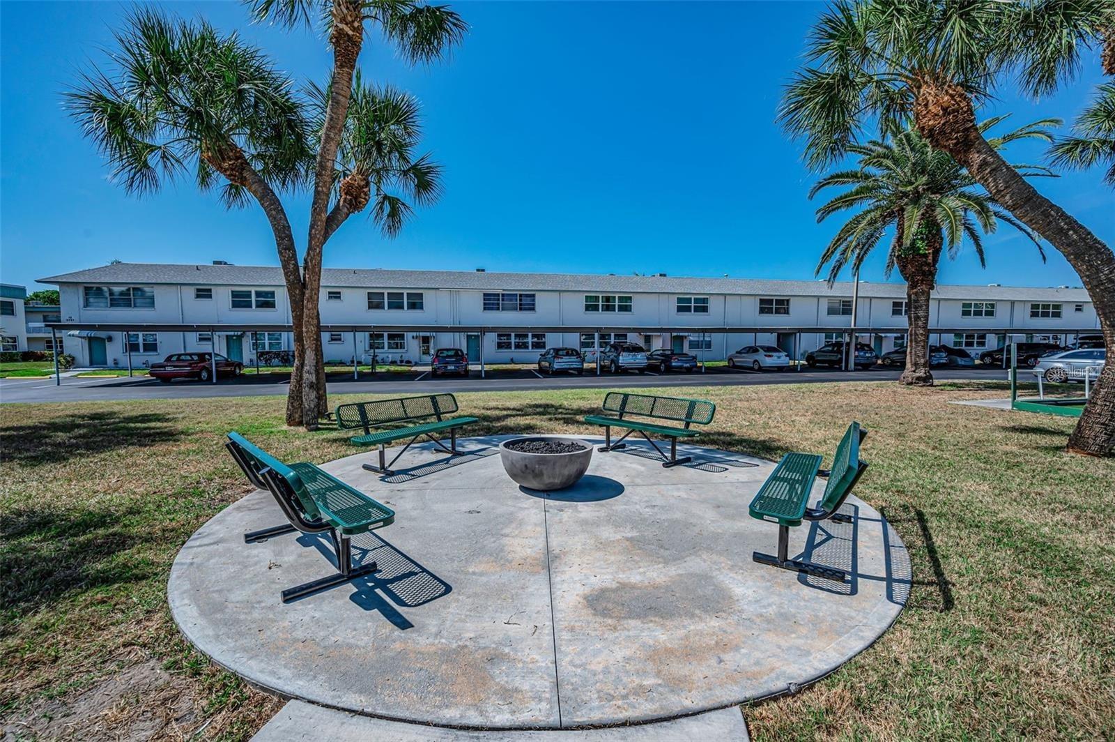 5227 81st Unit 26, St Petersburg, FL 33709
