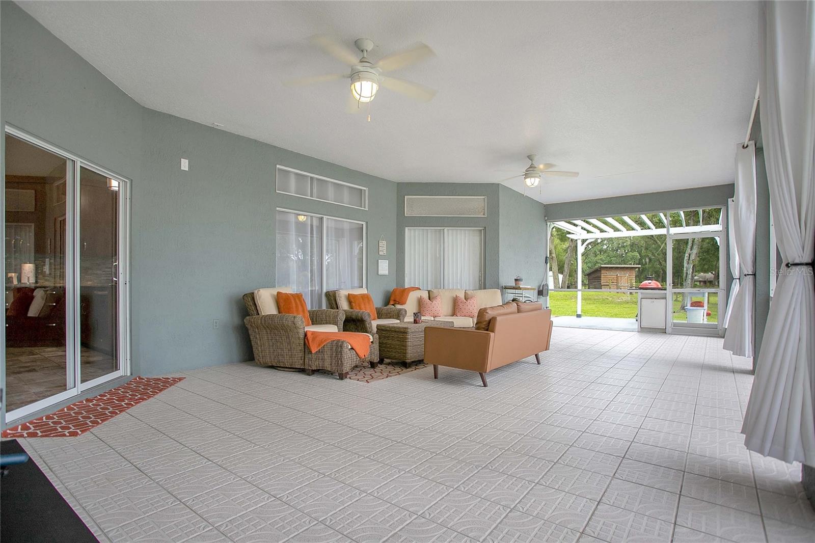 19616 Livingston, Lutz, FL 33559