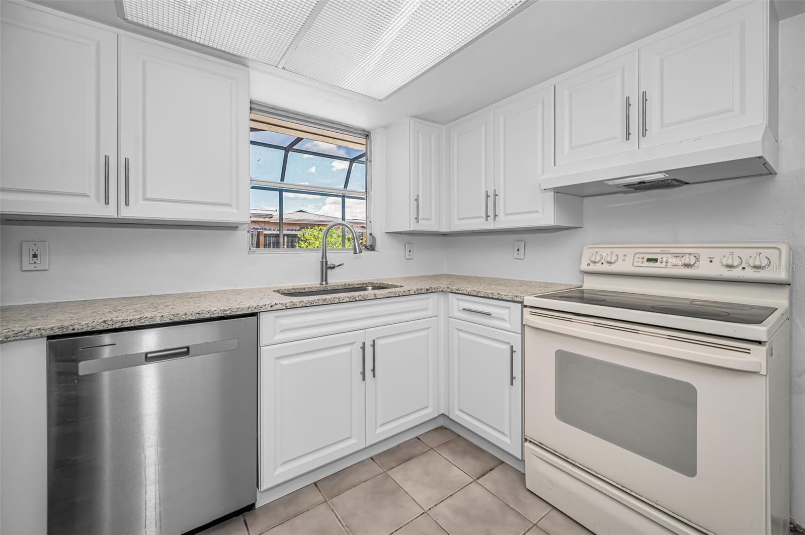5817 10th, New Port Richey, FL 34652