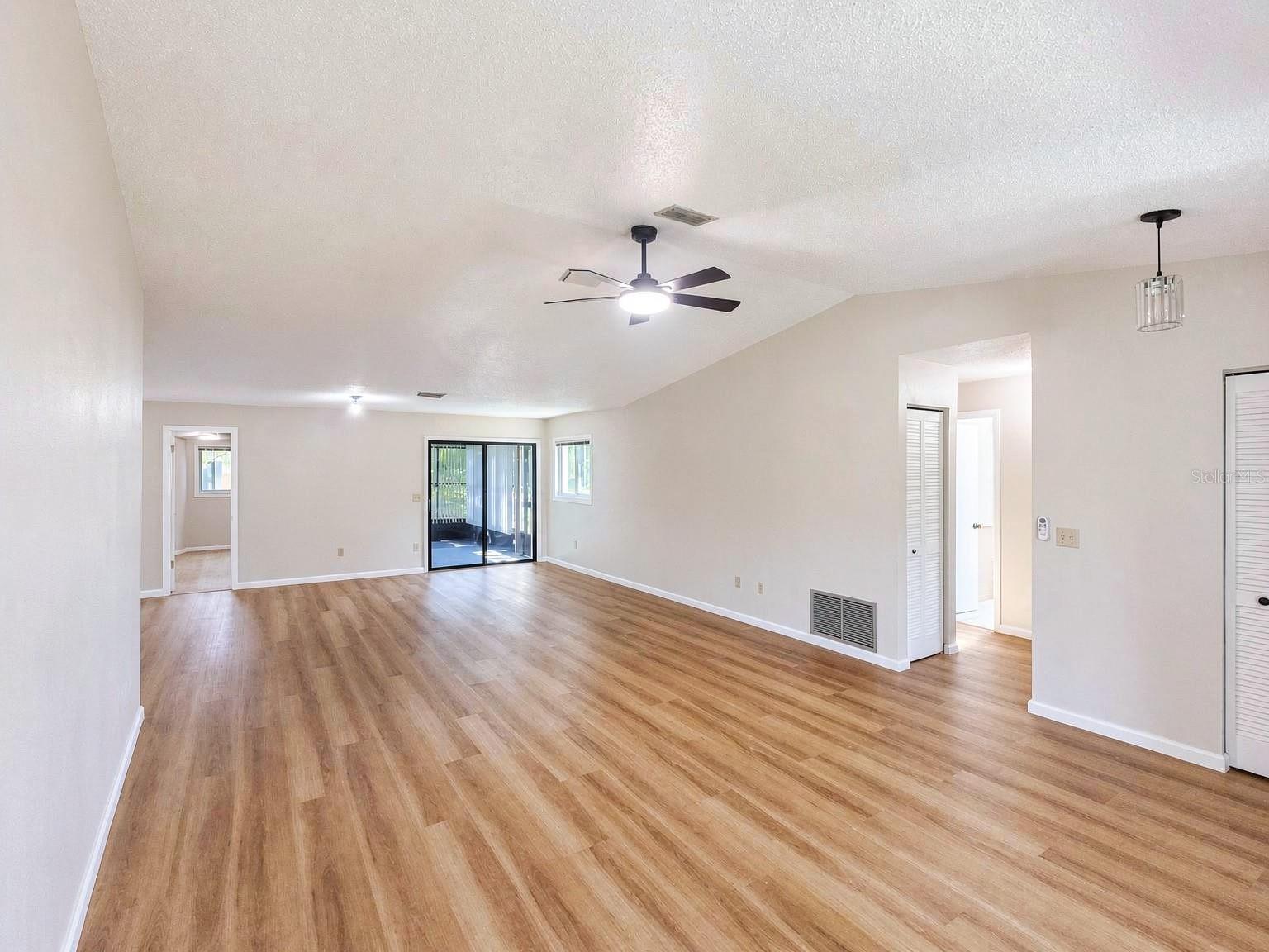 19 Banner, Palm Coast, FL 32137