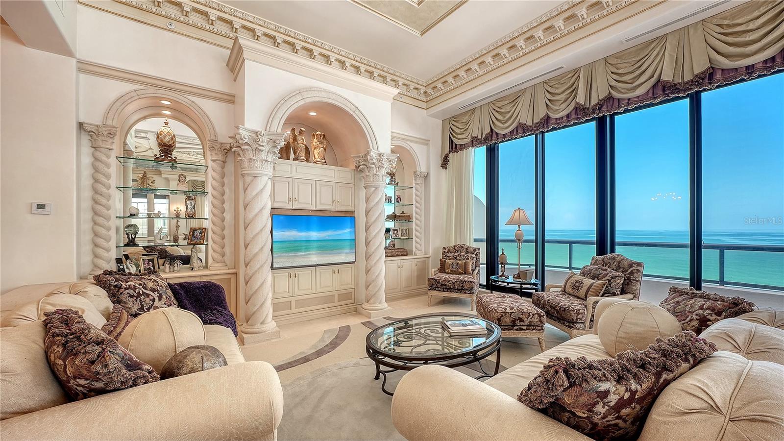 415 L Ambiance Unit Ph-f, Longboat Key, FL 34228