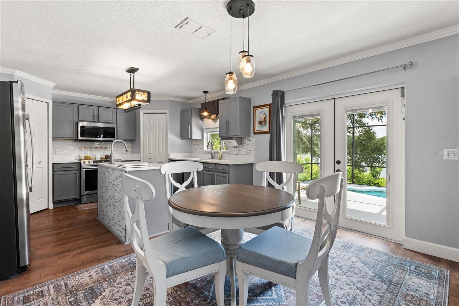 302 Lake Shepard, Apopka, FL 32703