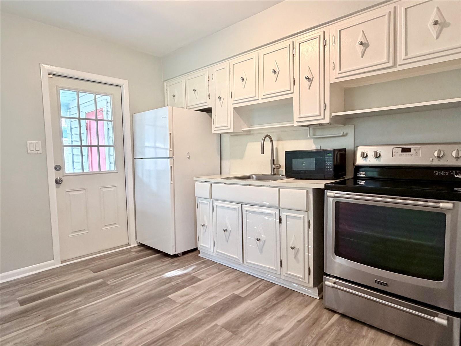 1851 50th, St Petersburg, FL 33714