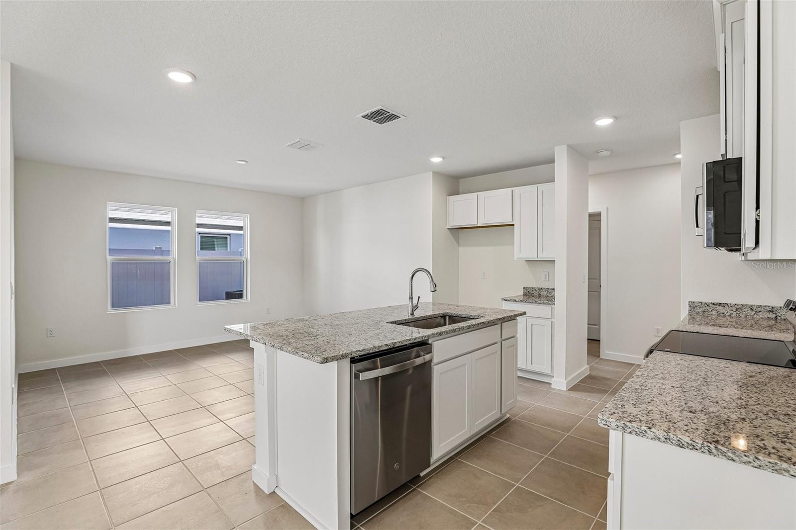 2720 Meadow Crest, St Cloud, FL 34773