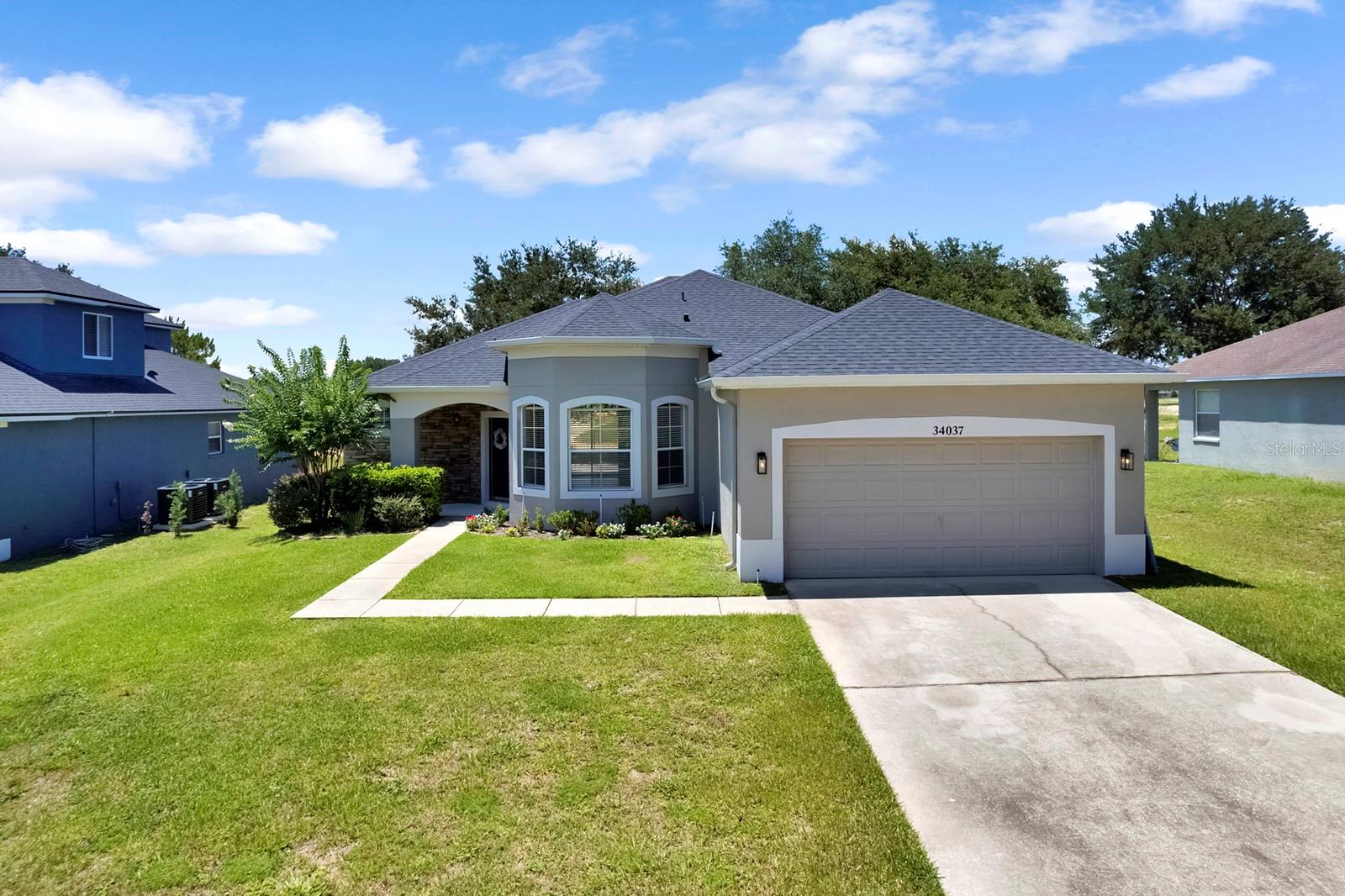 34037 Fortunado, Sorrento, FL 32776