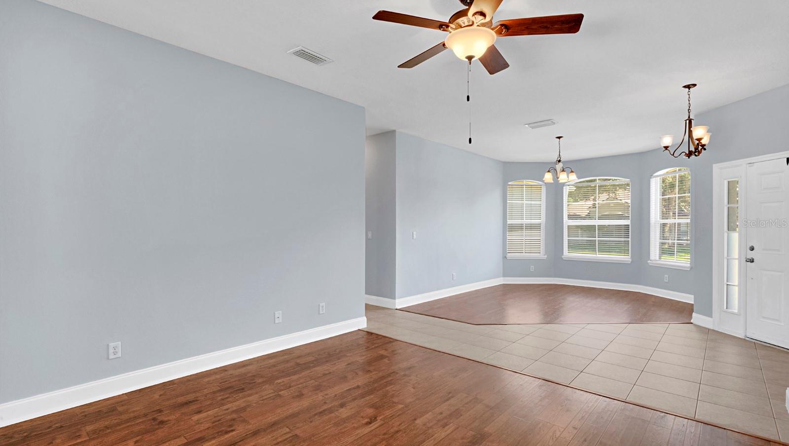 34037 Fortunado, Sorrento, FL 32776