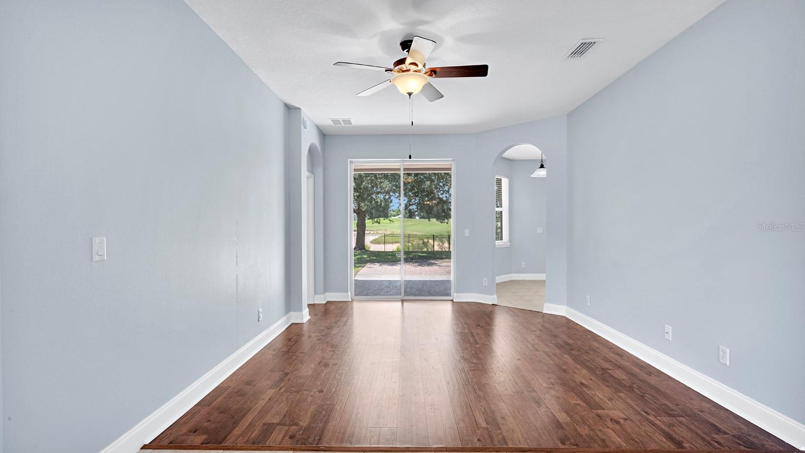 34037 Fortunado, Sorrento, FL 32776
