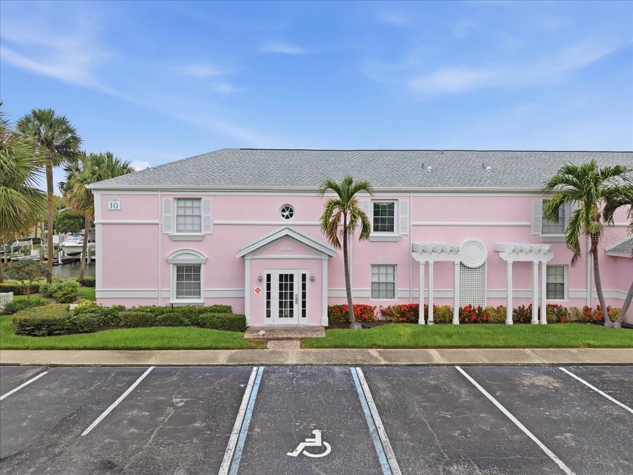 4843 Coquina Key Unit A, St Petersburg, FL 33705