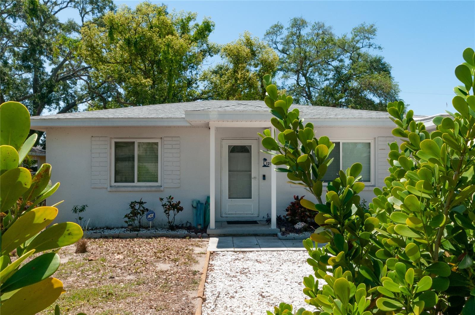 1253 Union, Clearwater, FL 33755