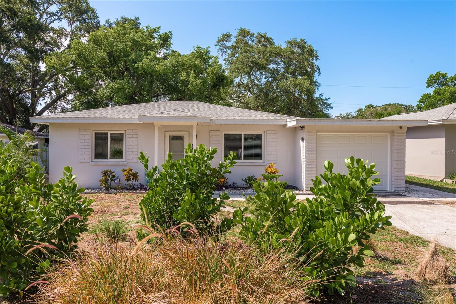 1253 Union, Clearwater, FL 33755