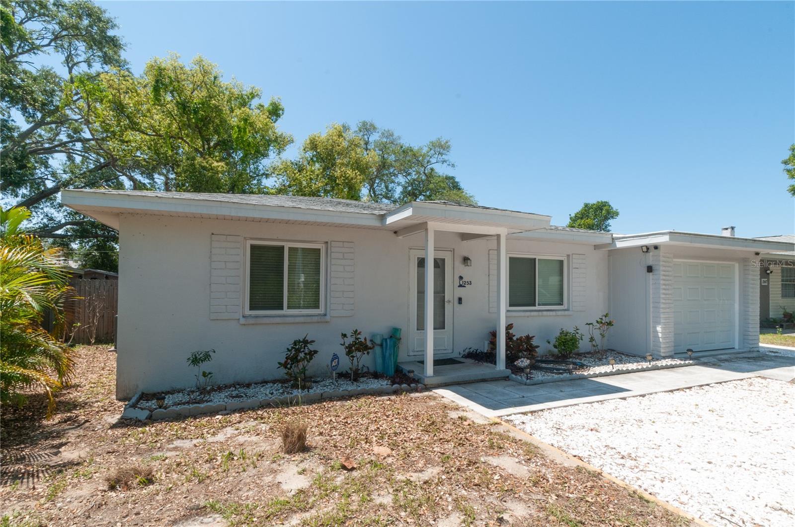 1253 Union, Clearwater, FL 33755