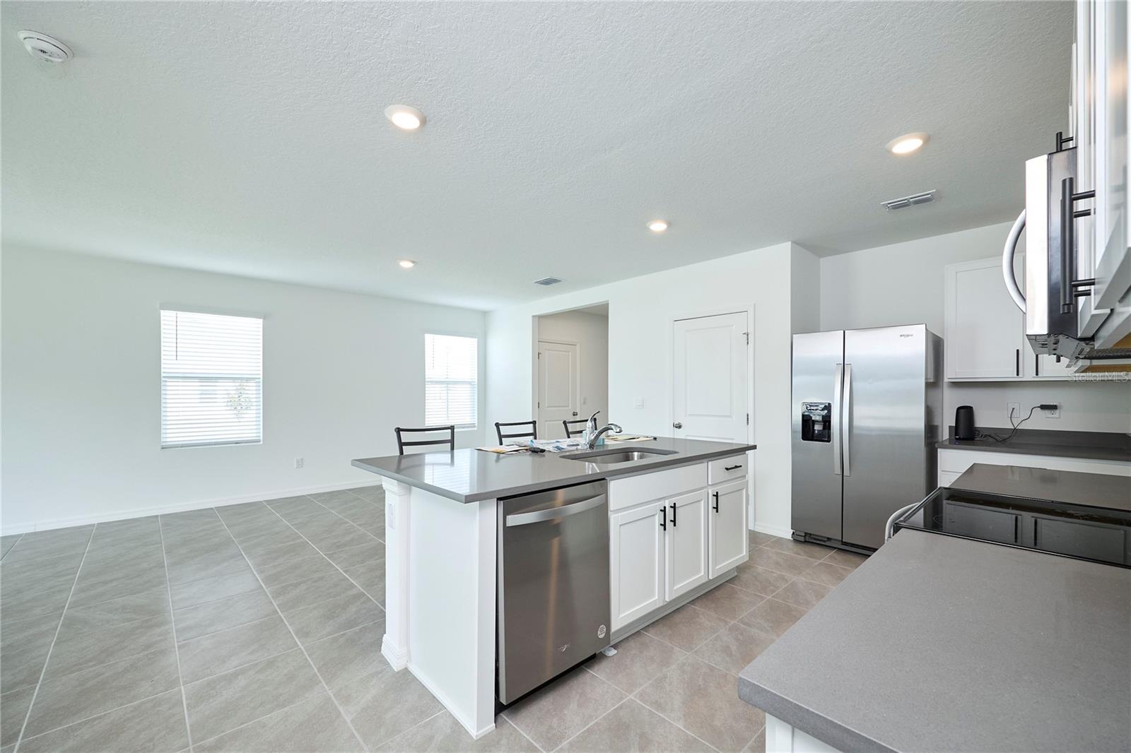 33405 Darley Dale Trl, Wesley Chapel, FL 33545