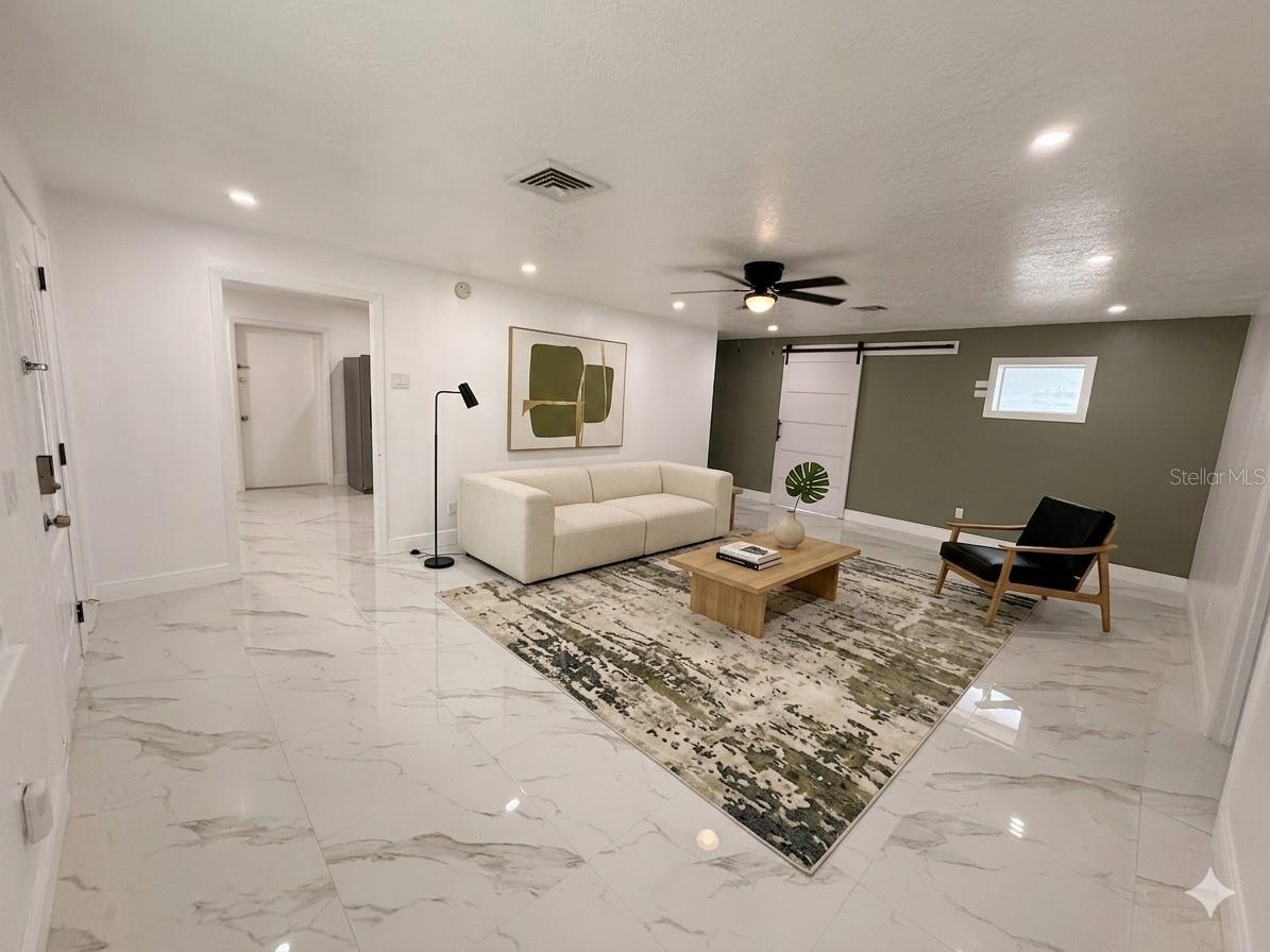 907 Valentina, Dundee, FL 33838