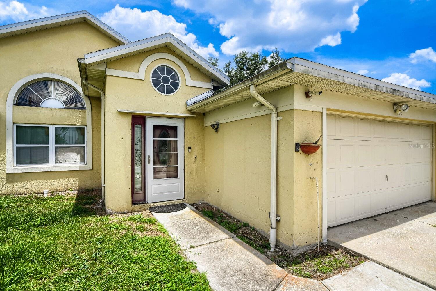 102 Carlisle, Kissimmee, FL 34758