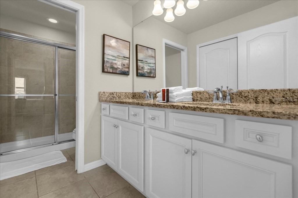 2413 Dubai St, Kissimmee, FL 34747