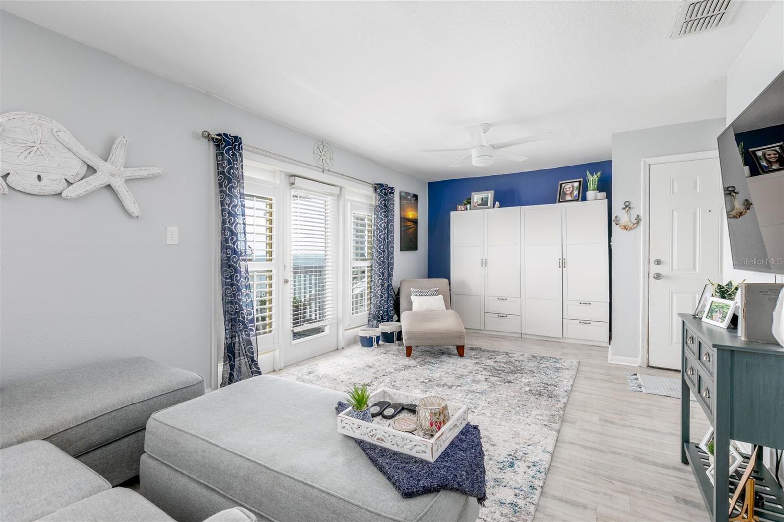 5118 Coquina Key Unit C, St Petersburg, FL 33705