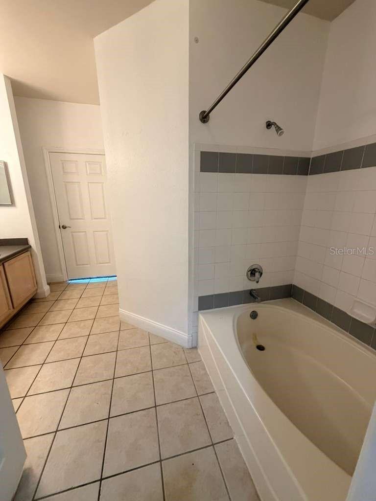 6413 Astor Village Unit 303, Orlando, FL 32835