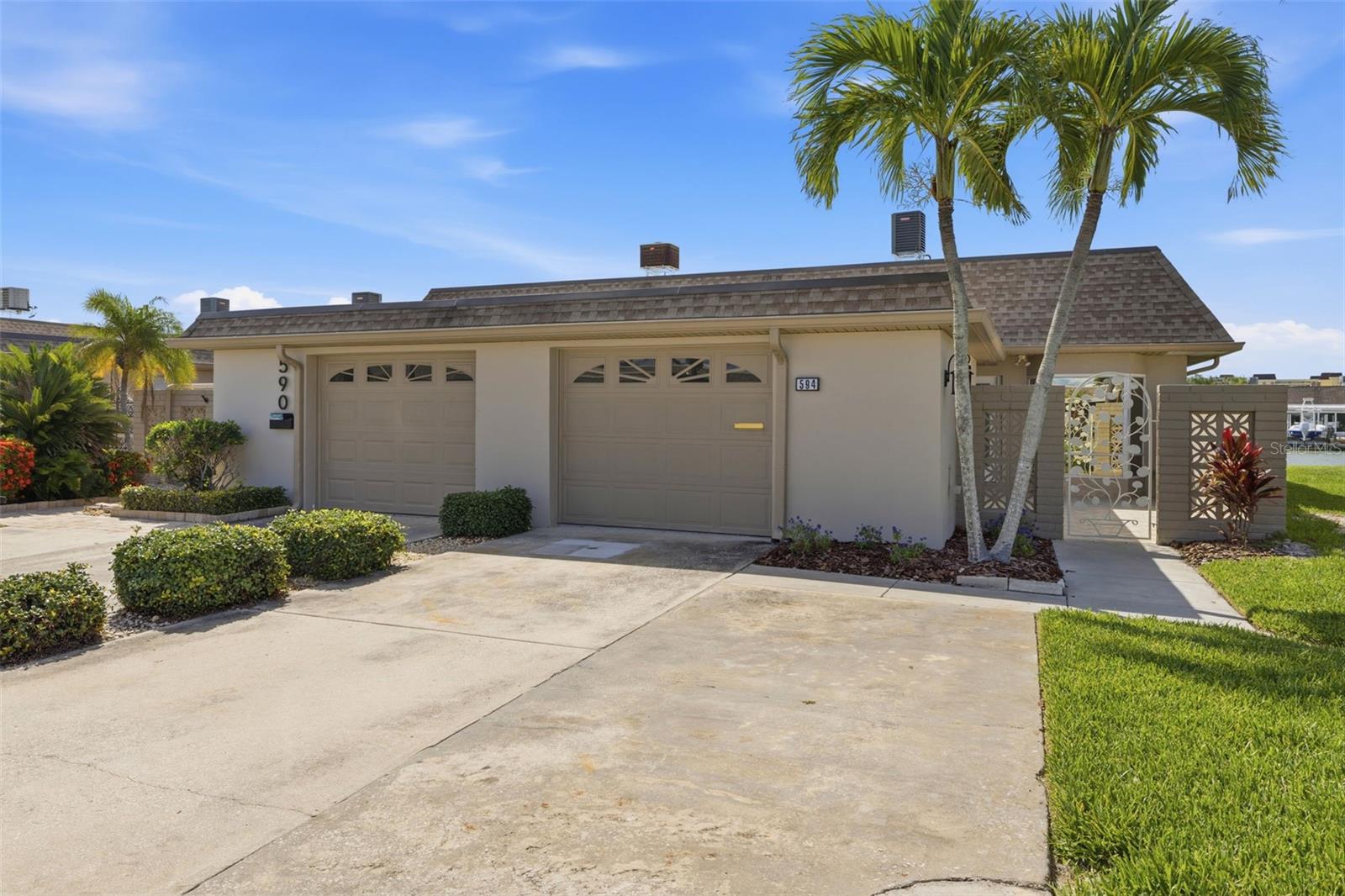 594 Boca Ciega Point, St Petersburg, FL 33708