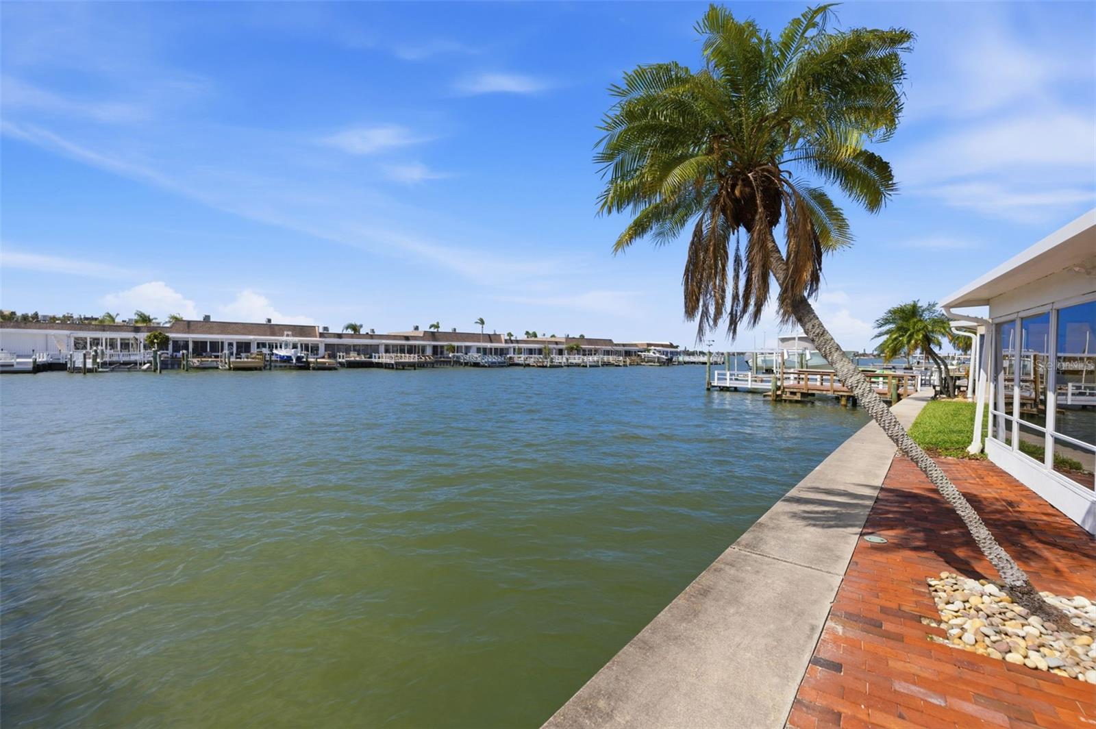 594 Boca Ciega Point, St Petersburg, FL 33708