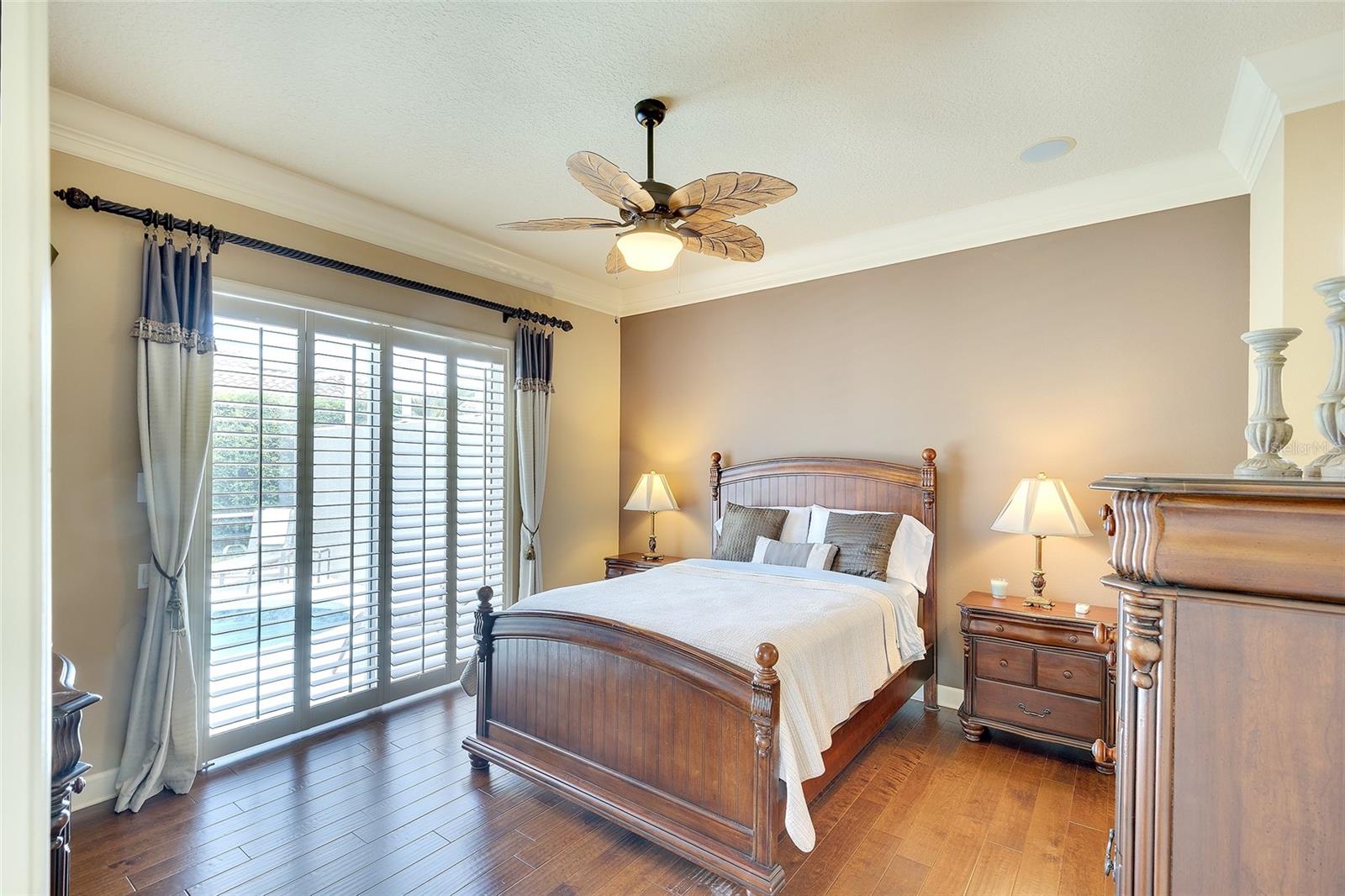 9735 53rd Dr E, Bradenton, FL 34211